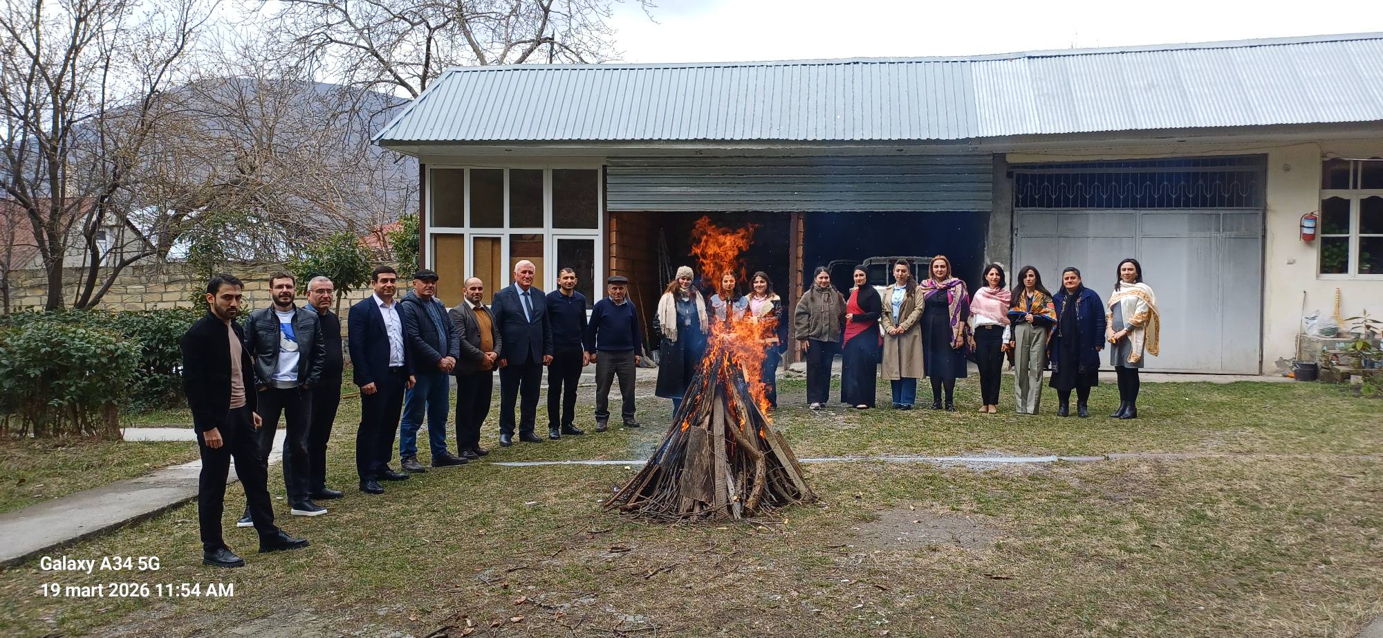 AMEA-nın Şəki Regional Elmi Mərkəzinin kollektivi xalqımızı Novruz bayramı və Ramazan bayramı münasibətilə təbrik edir