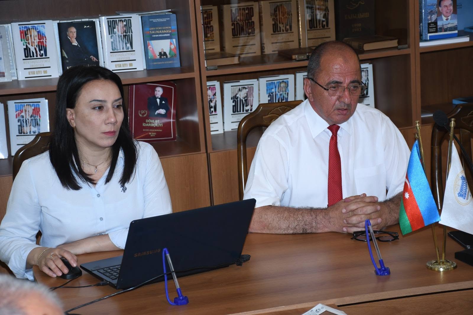 Şəki Regional Elmi Mərkəzdə şöbə rəhbərlərinin iştirakı ilə hesabatların ümumi müzakirəsi keçirilib