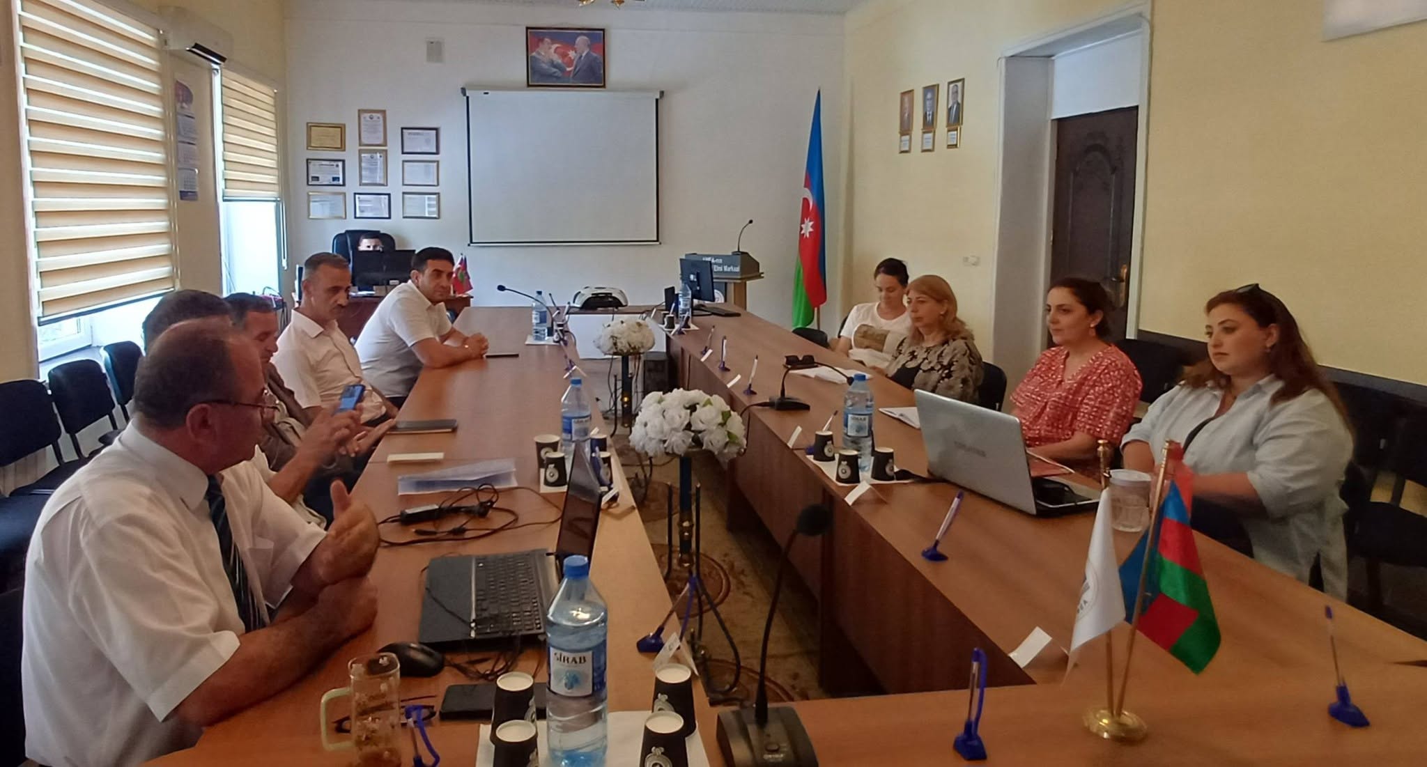 Şəki Regional Elmi Mərkəzində Lətif Kərimova həsr olunmuş elmi seminar keçirilib