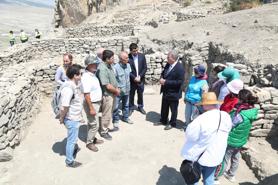 President of ANAS Isa Habibbayli got acquainted with the archaeological excavations conducted in Beshbarmag